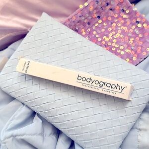 NIB: Bodyography Professional Cosmetics Eyeliner - CHIC “Black” 1.1 oz